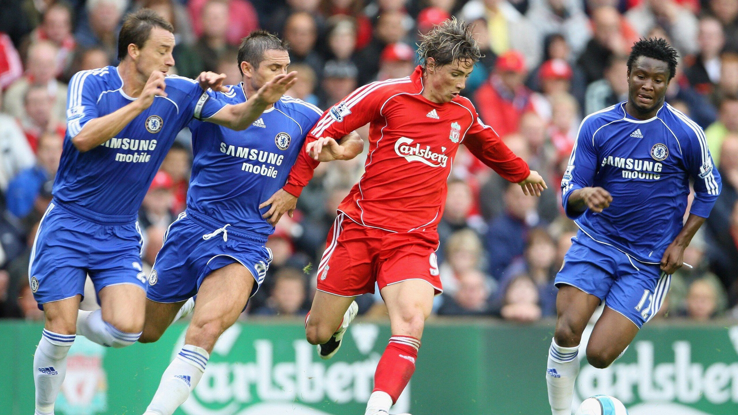 冰岛带走乌拉圭背后,金玟哉的完美防守艺术,为何说他是亚洲足球的战术革命?